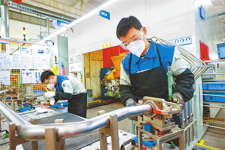 河南省推动大规模设备更新和消费品以旧换新实施方案